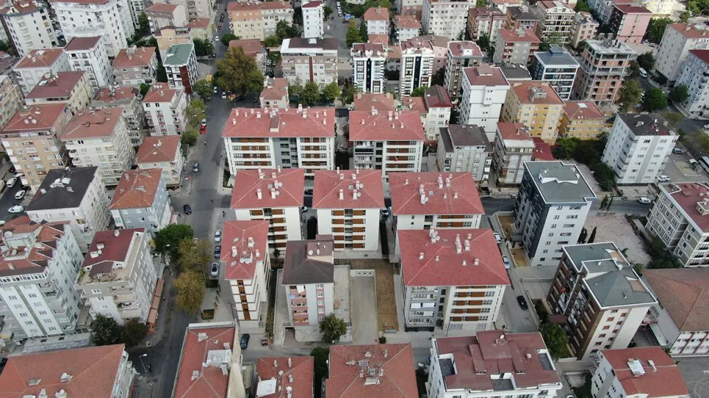 İSTANBUL İLİ KARTAL İLÇESİ 105 KONUT +20 DÜKKAN YAPIMI İŞİ 