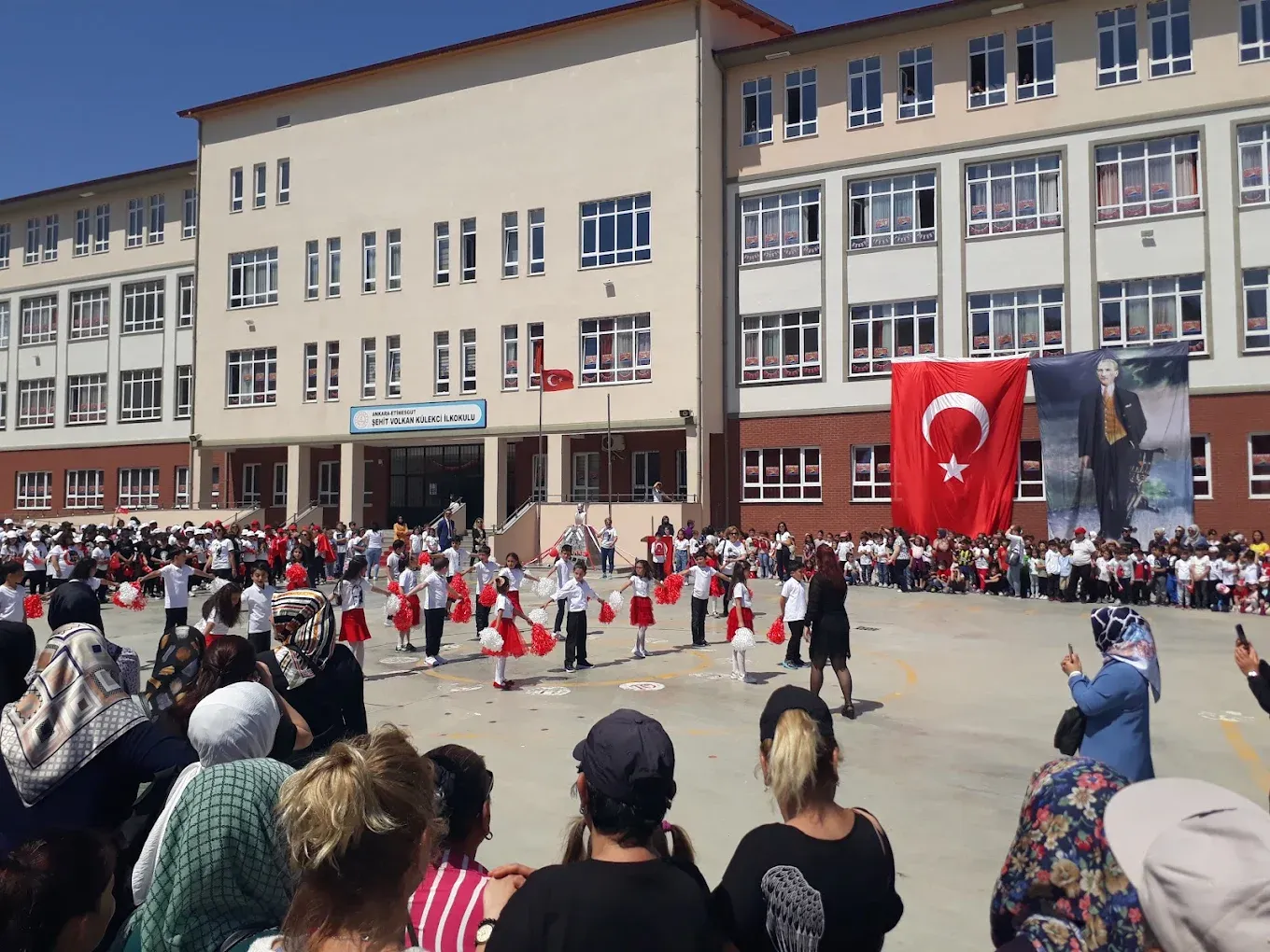 ŞEHİT VOLKAN KÜLEKÇİ İLKOKULU YAPIM İŞİ 