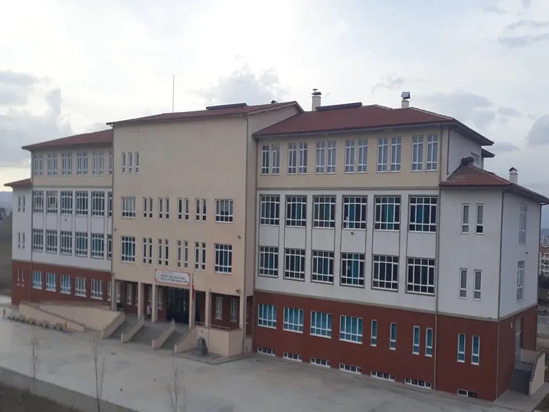 ETİMESGUT ŞEHİT SALİH HELVACI MESLEKİ VE TEKNİK ANADOLU LİSESİ YAPIM İŞİ