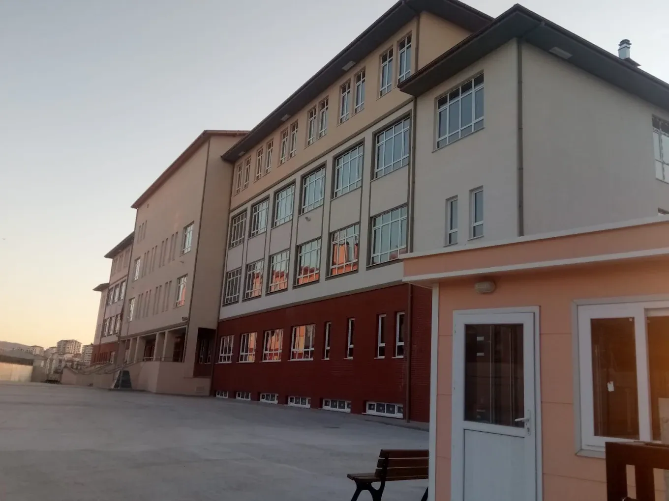 ŞEHİT VELİT BEKDAŞ ANADOLU LİSESİ YAPIM İŞİ 