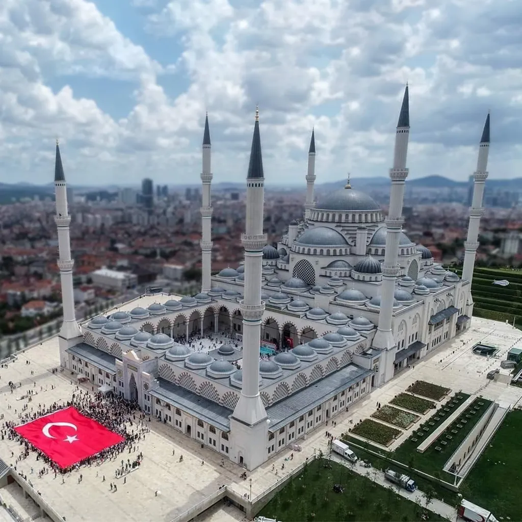 İSTANBUL BÜYÜK ÇAMLICA CAMİ İNŞAATI YAPIM İŞİ 
